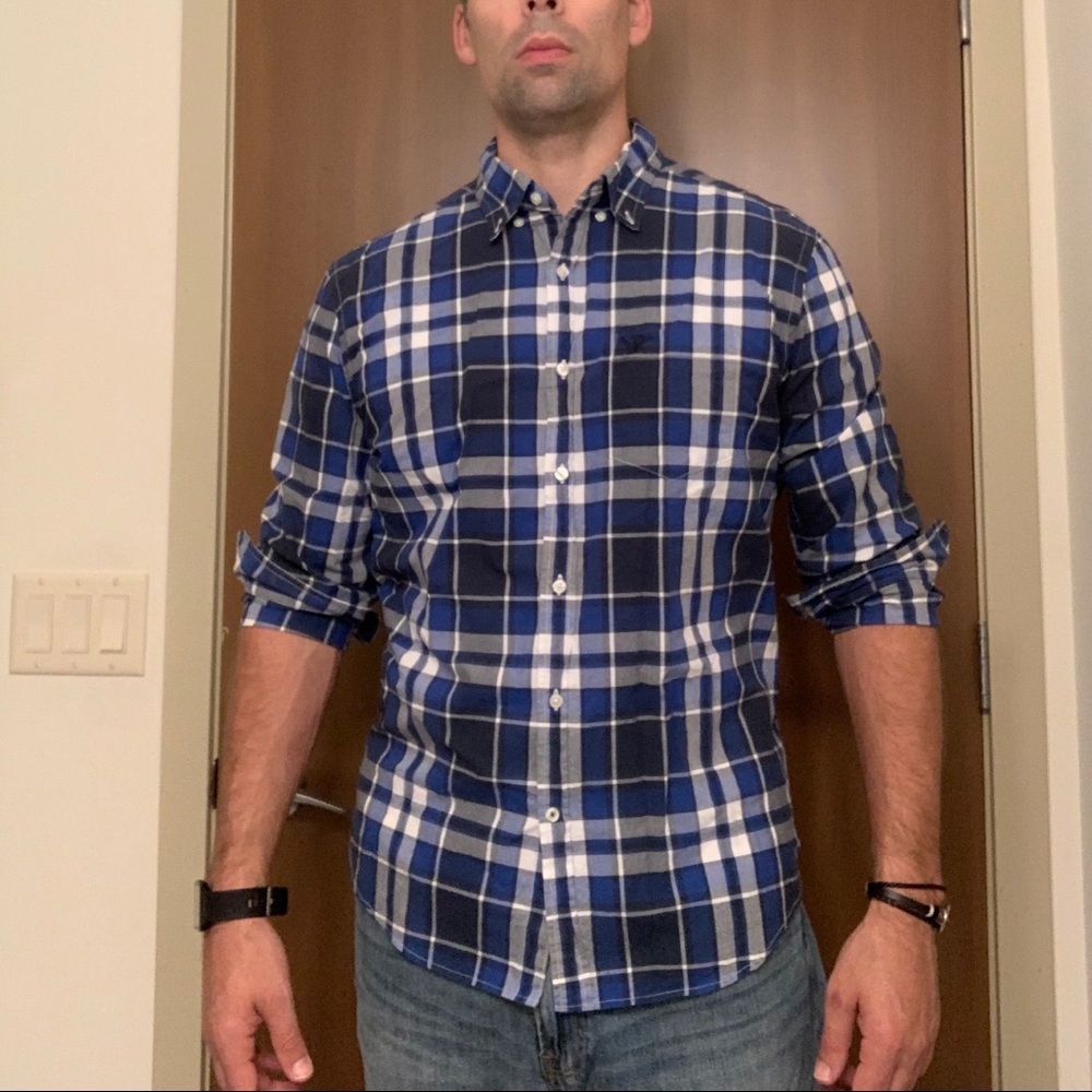 American Eagle Button Down Long Sleeve XL